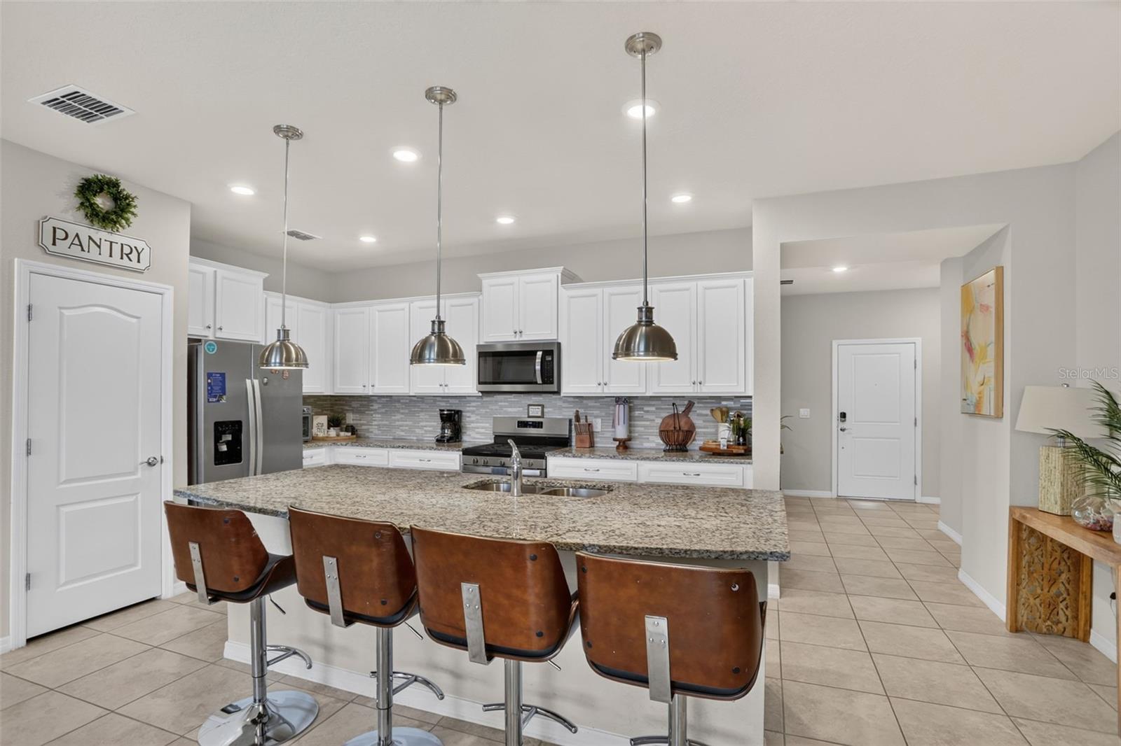 7573 OAK SPRING LN, DAVENPORT, FL — photo 10