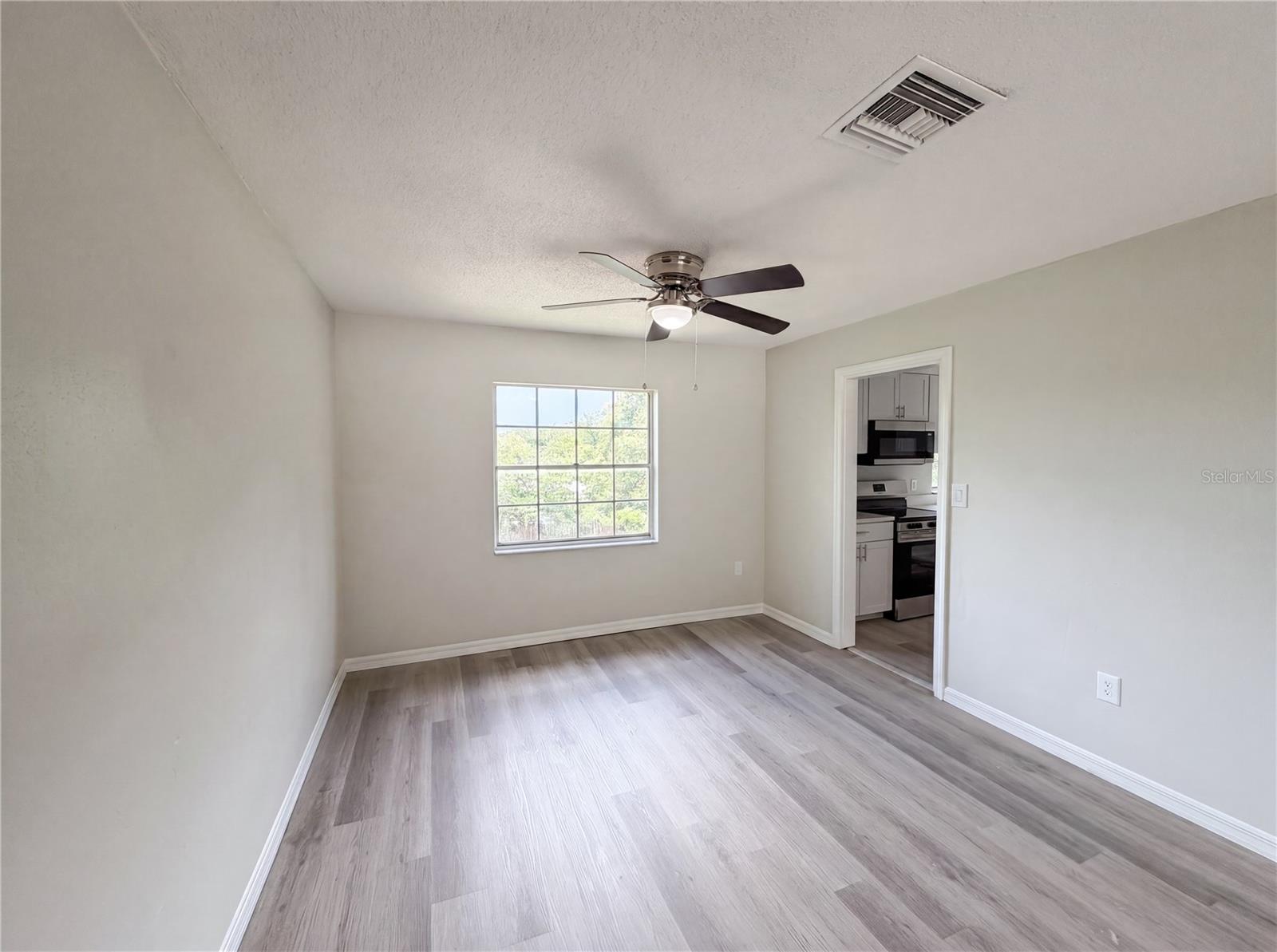 333 E CHELSEA ST, DELAND, FL — photo 13