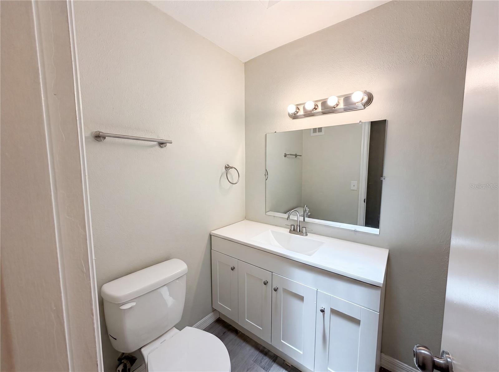 333 E CHELSEA ST, DELAND, FL — photo 16