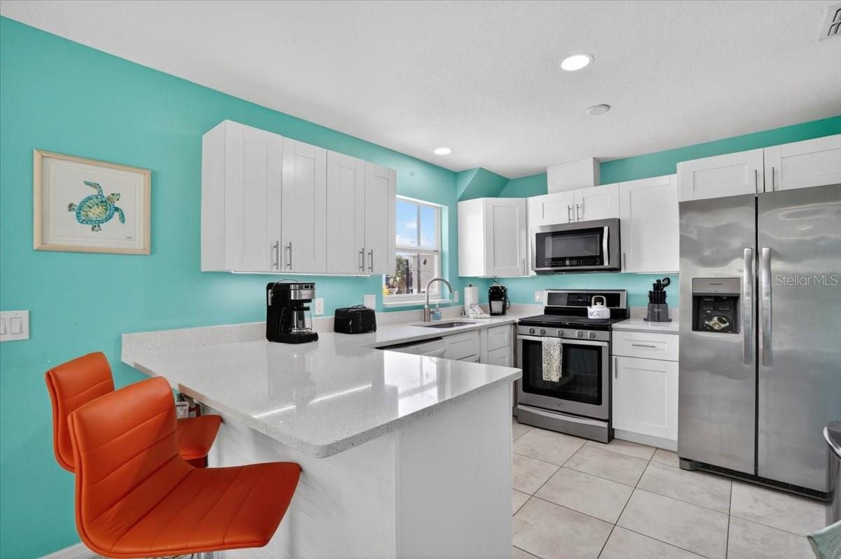 3303 6TH AVE #B, HOLMES BEACH, FL — photo 9
