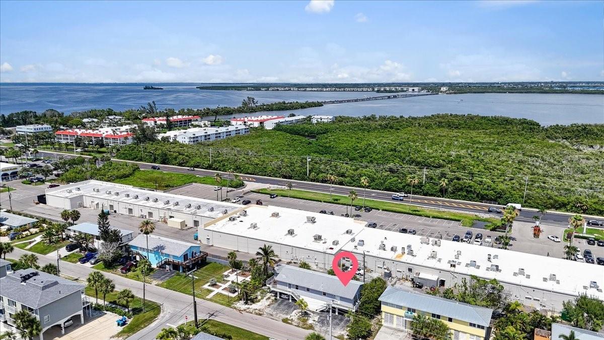 3303 6TH AVE #B, HOLMES BEACH, FL — photo 38