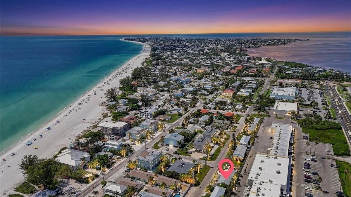 3303 6TH AVE #B, HOLMES BEACH, FL — photo 42