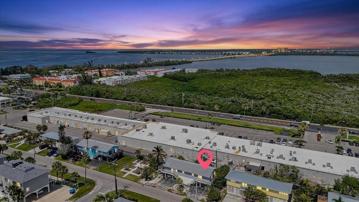 3303 6TH AVE #B, HOLMES BEACH, FL — photo 48