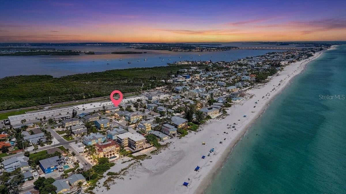 3303 6TH AVE #B, HOLMES BEACH, FL — photo 50
