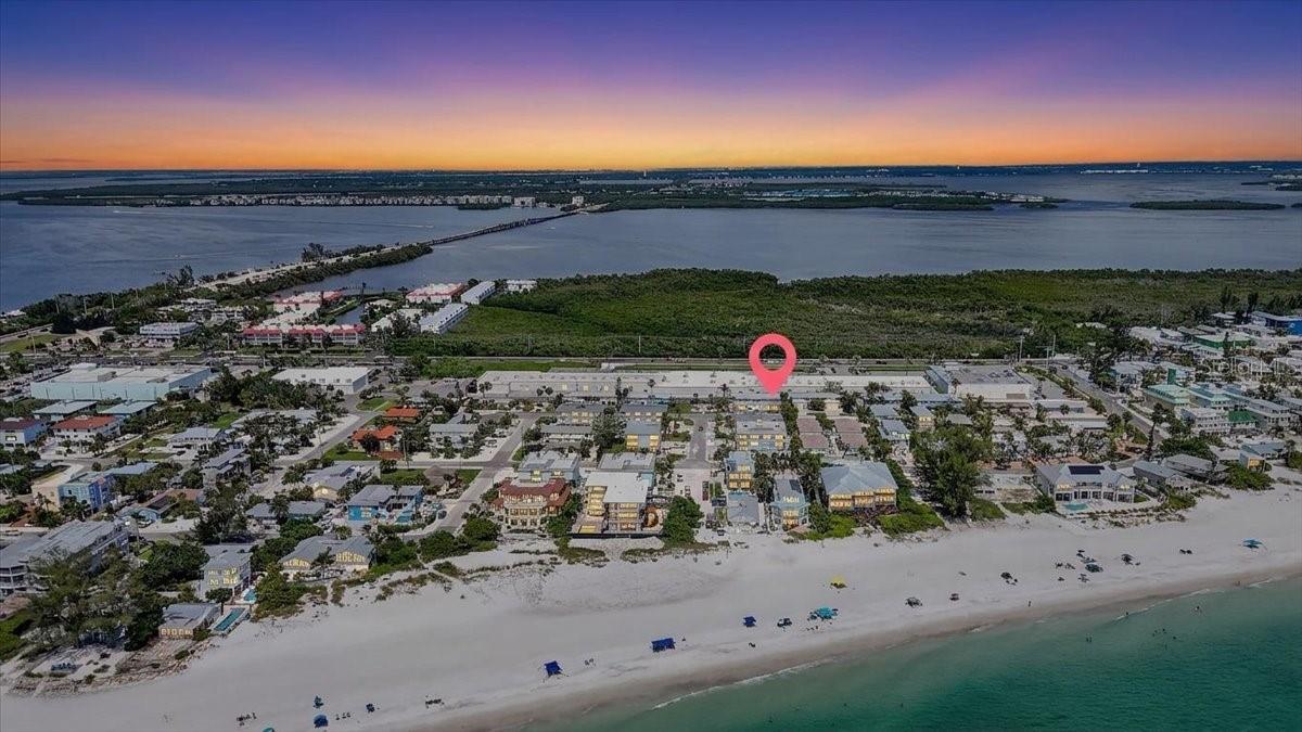 3303 6TH AVE #B, HOLMES BEACH, FL — photo 51