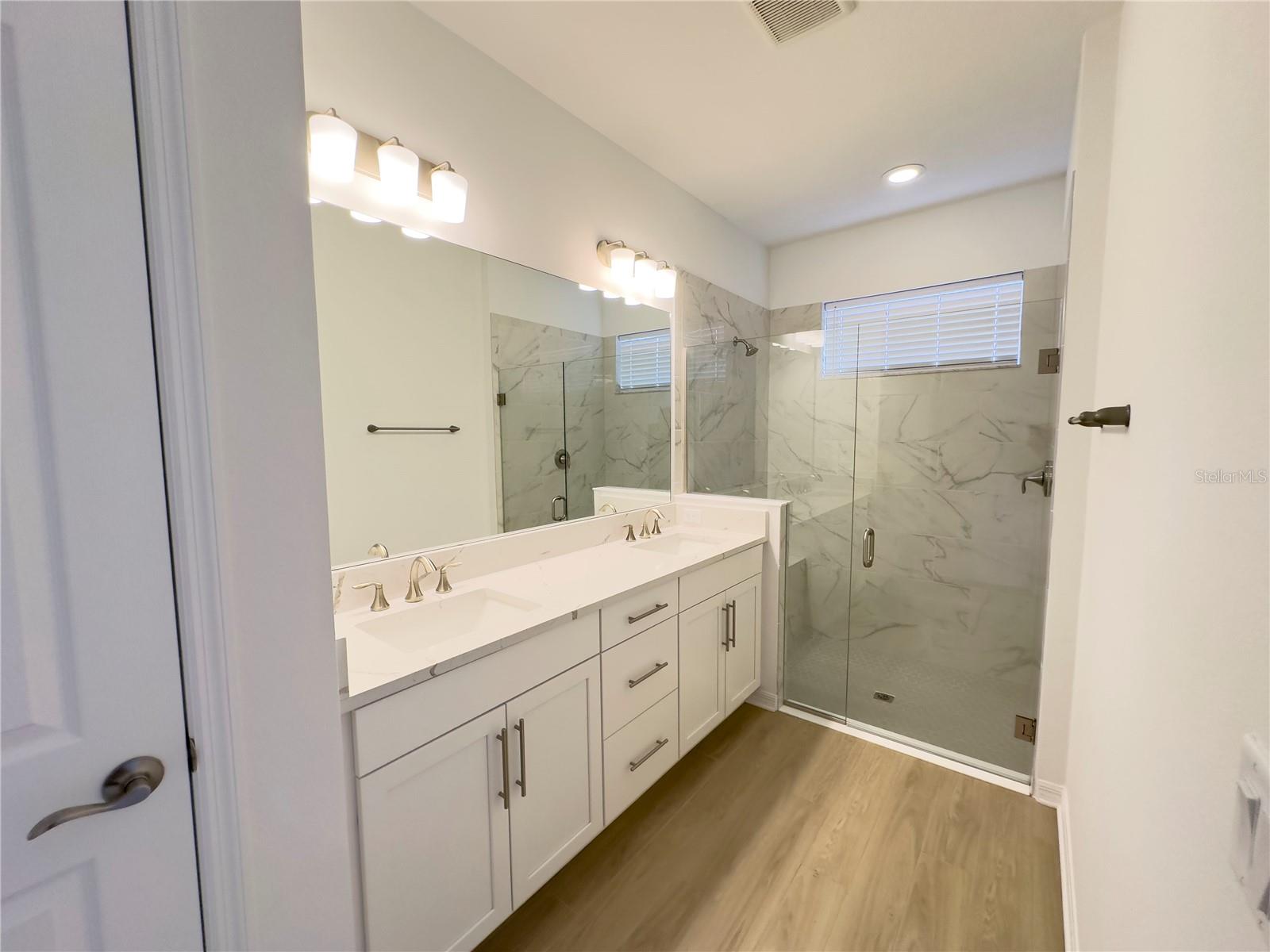 17929 CHERISHED LOOP, LAKEWOOD RANCH, FL — photo 17