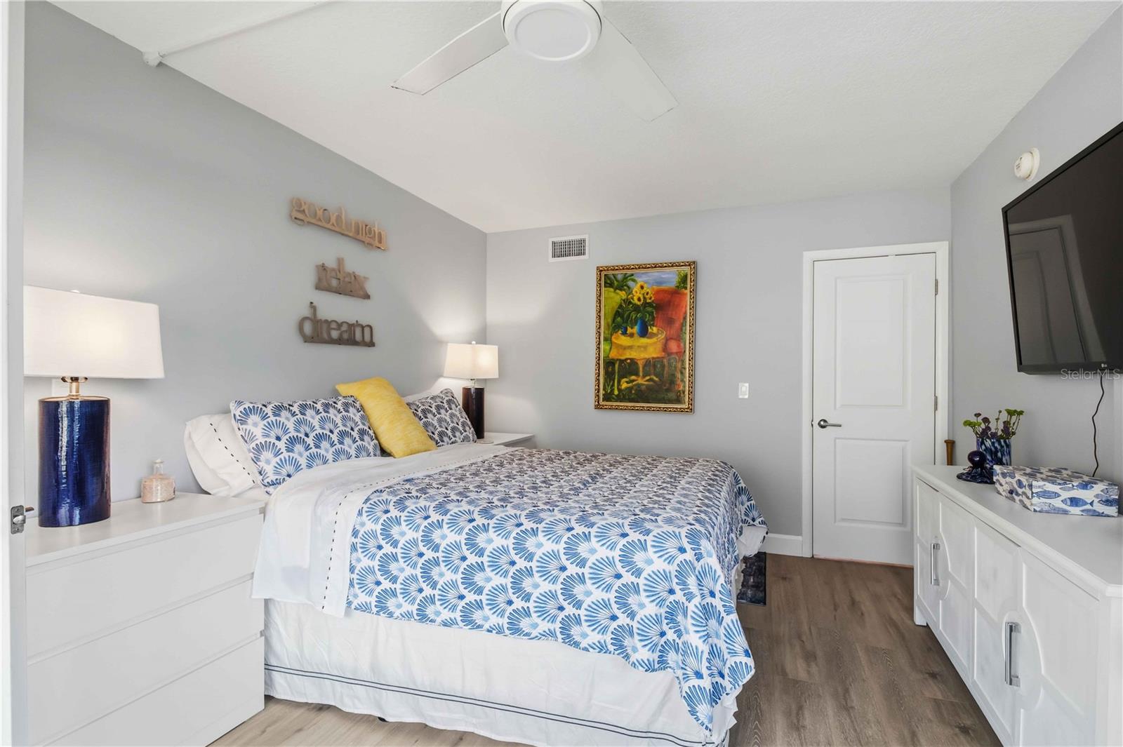 3804 GULF OF MEXICO DR #B204, LONGBOAT KEY, FL — photo 20