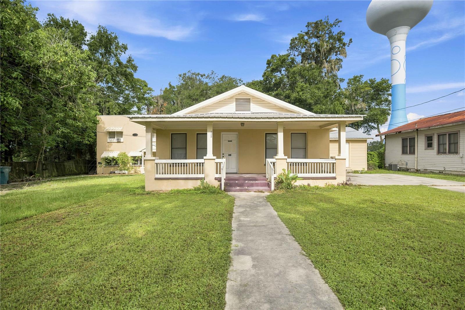 818 NE 9TH AVE, OCALA, FL — photo 2