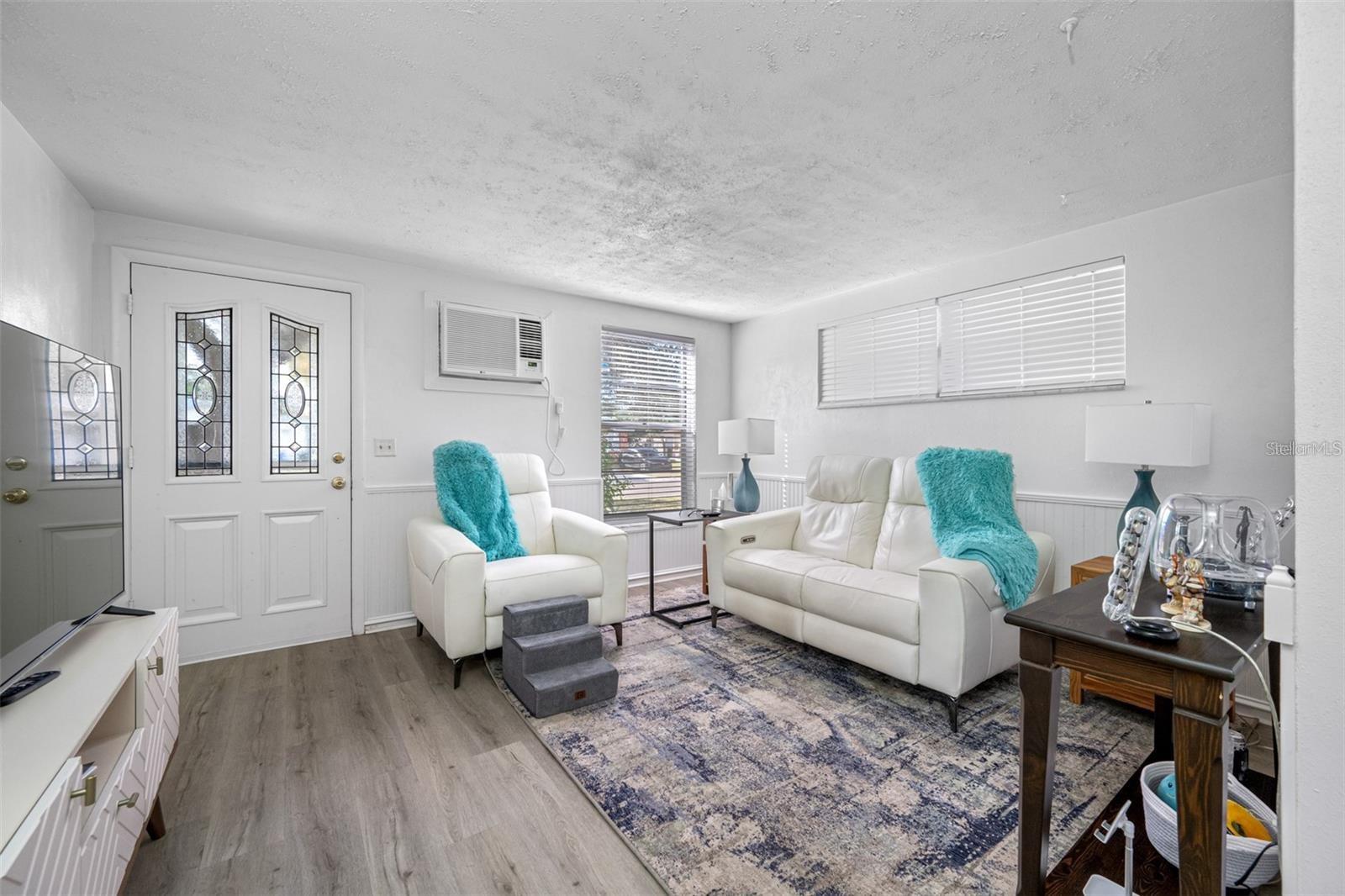 616 DOGWOOD CT, DUNEDIN, FL — photo 3