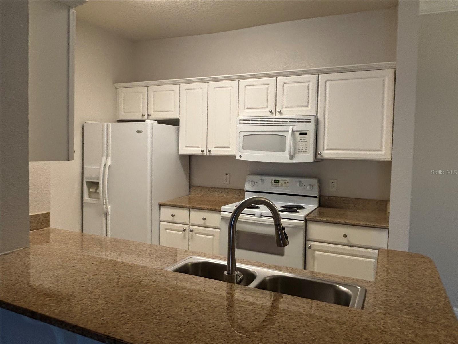 417 SOUTHERN PECAN CIR #207, WINTER GARDEN, FL — photo 4
