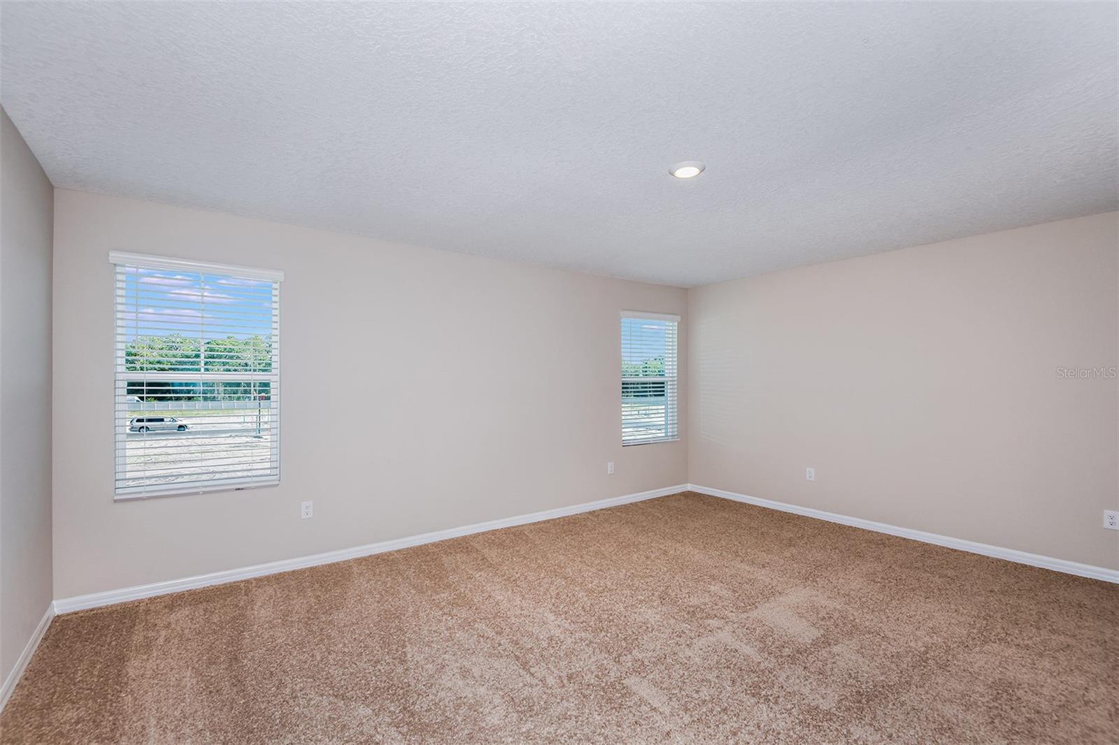33647 NOBLE CREEK PL, DADE CITY, FL — photo 5