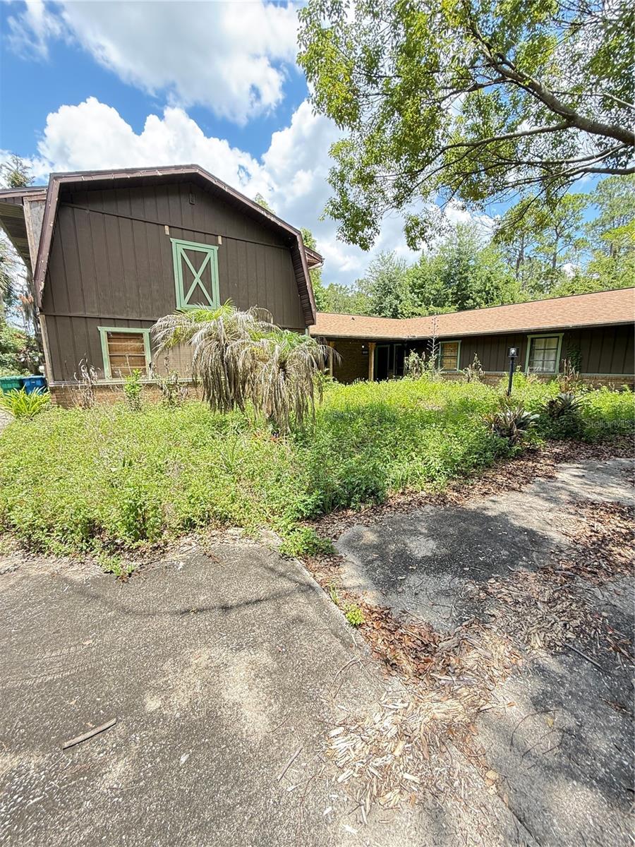 2260 HONTOON RD, DELAND, FL