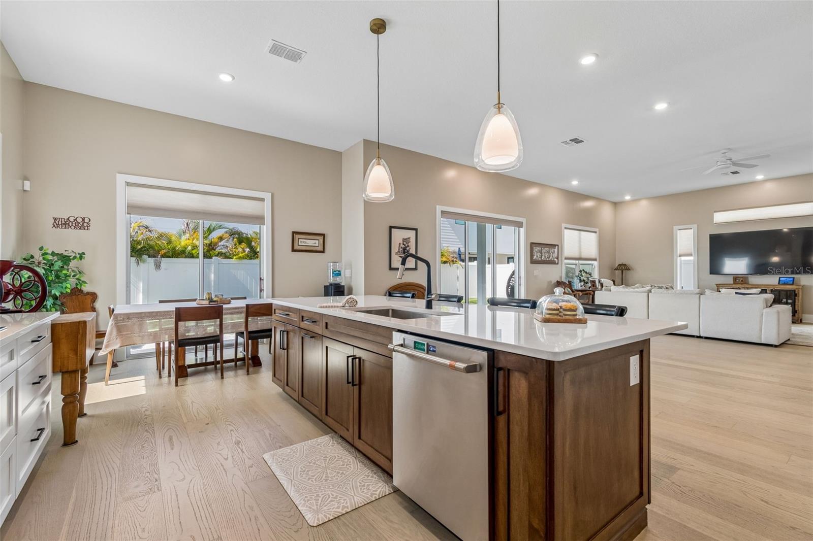 4022 W BAY TO BAY BLVD, TAMPA, FL — photo 17