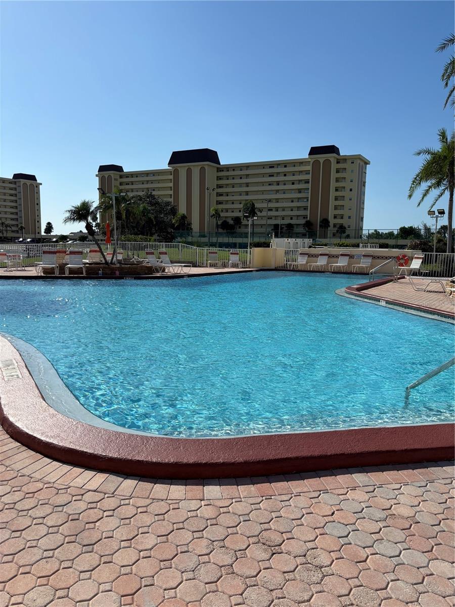 4725 COVE CIR #104, MADEIRA BEACH, FL — photo 19