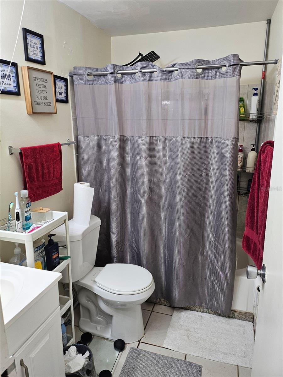2613 PINE LAKE TER #B, SARASOTA, FL — photo 8