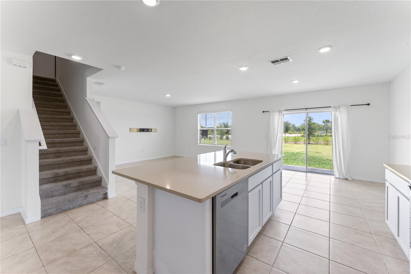 5038 FOXGLOVE CIR, LAKELAND, FL — photo 12