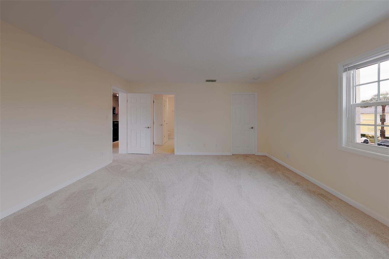 222 POMPANO DR SE #H, ST PETERSBURG, FL — photo 18