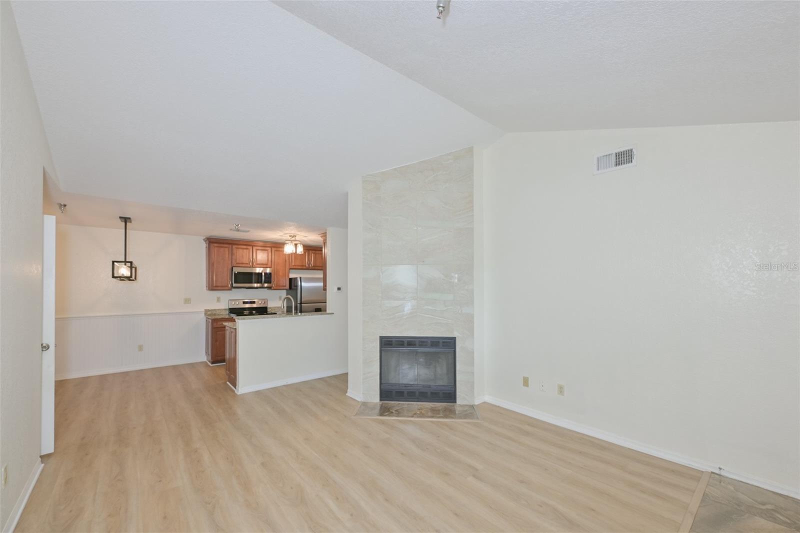 10265 GANDY BLVD N #1006, ST PETERSBURG, FL — photo 4