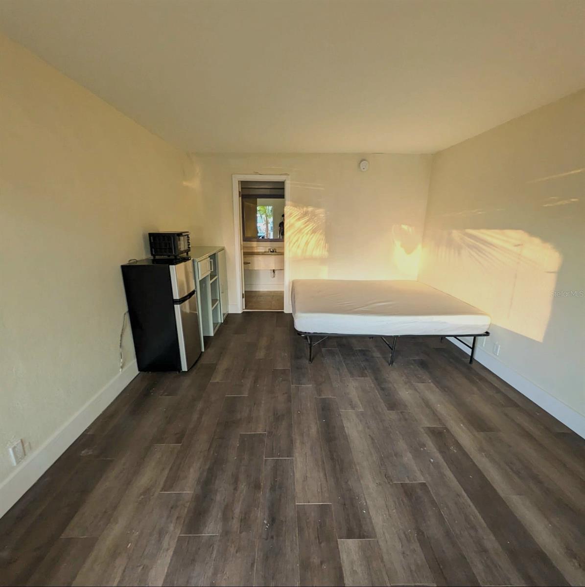 7150 N TAMIAMI TRL #S503, SARASOTA, FL — photo 3