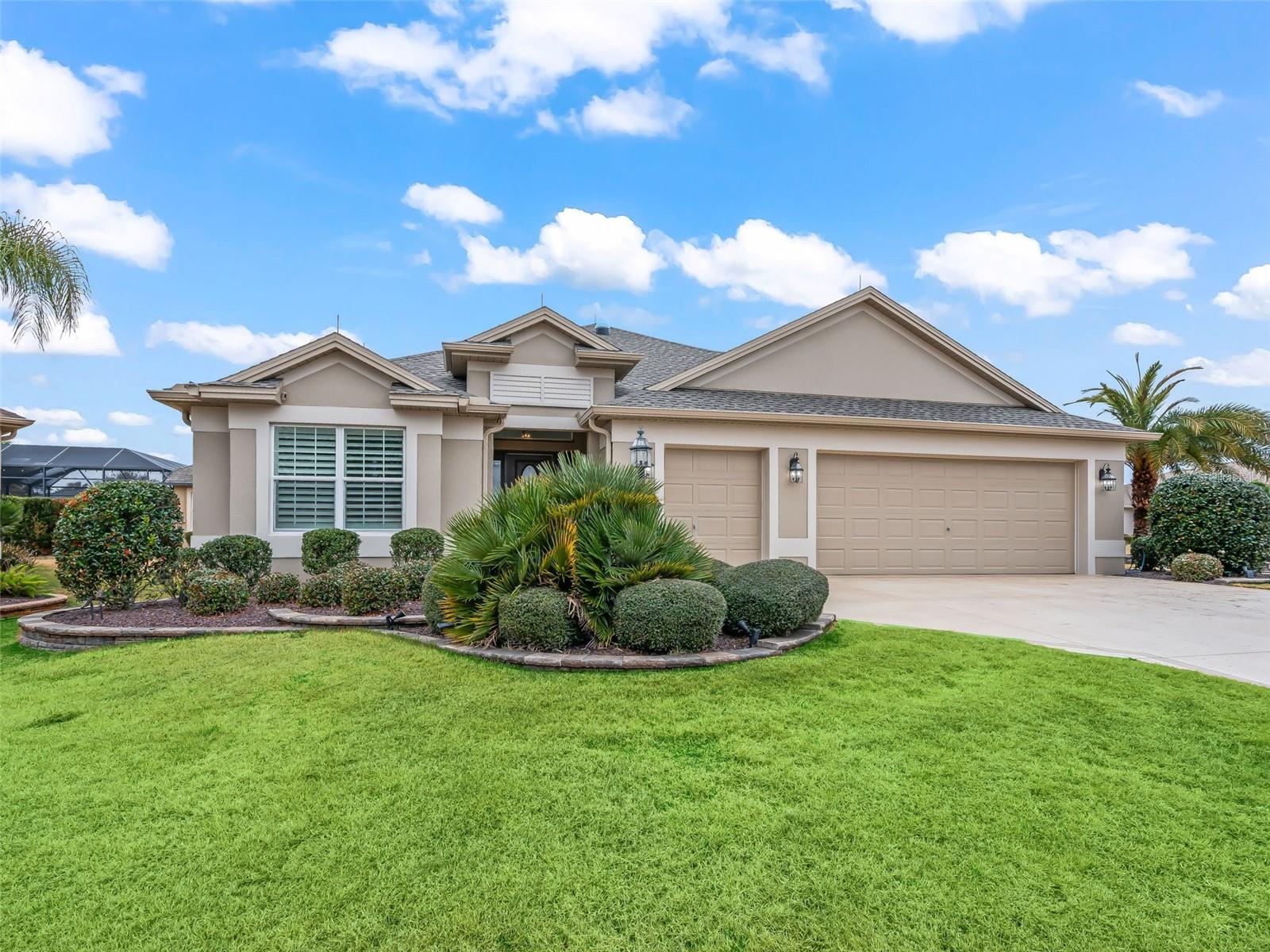 3556 MISTLETOE CT, THE VILLAGES, FL — photo 4