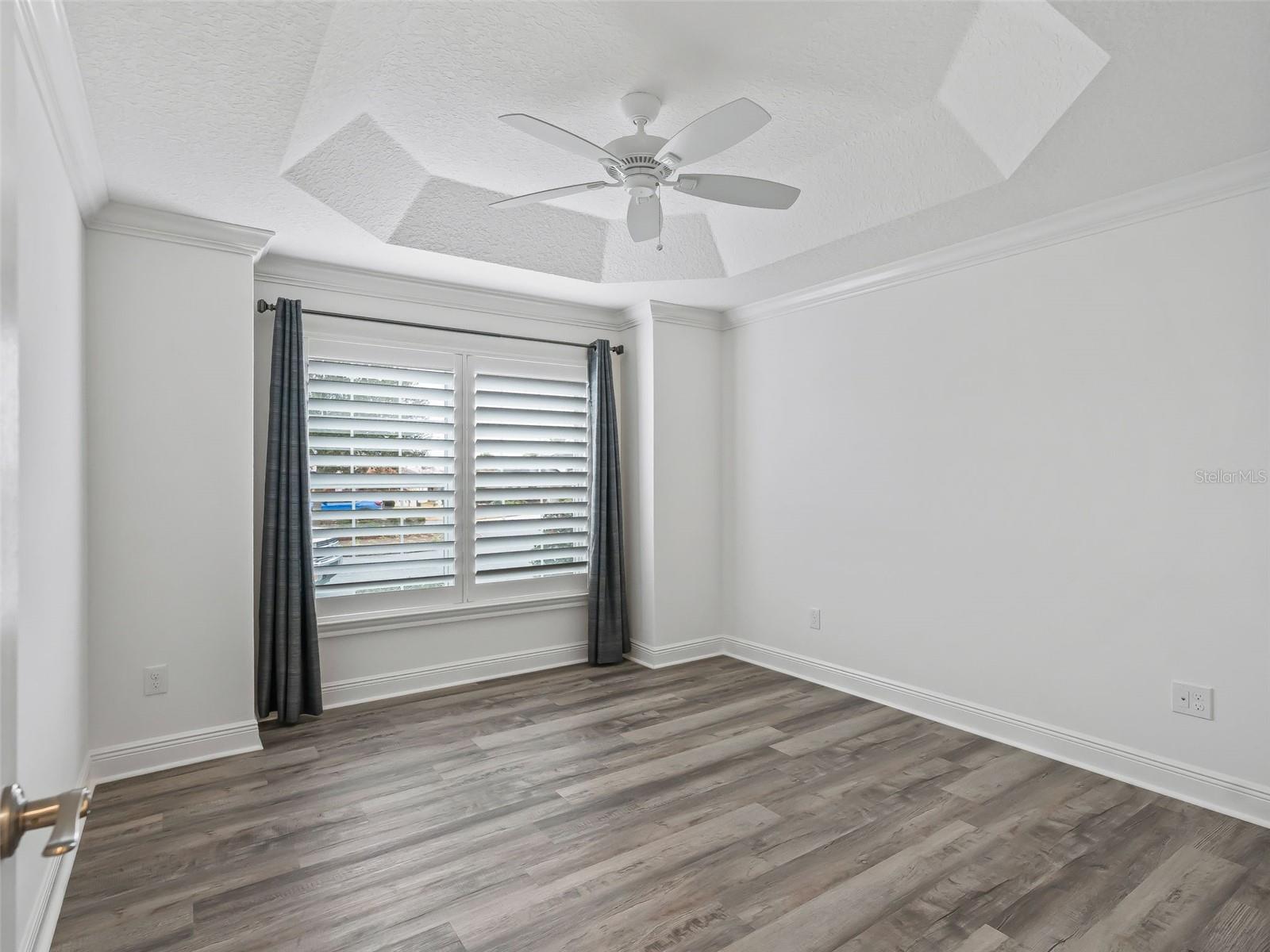 3556 MISTLETOE CT, THE VILLAGES, FL — photo 38