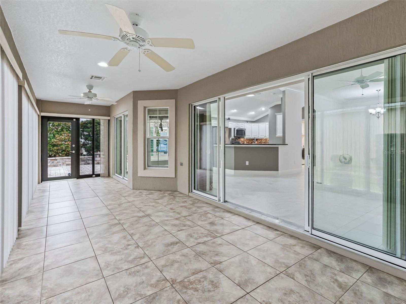 3556 MISTLETOE CT, THE VILLAGES, FL — photo 50