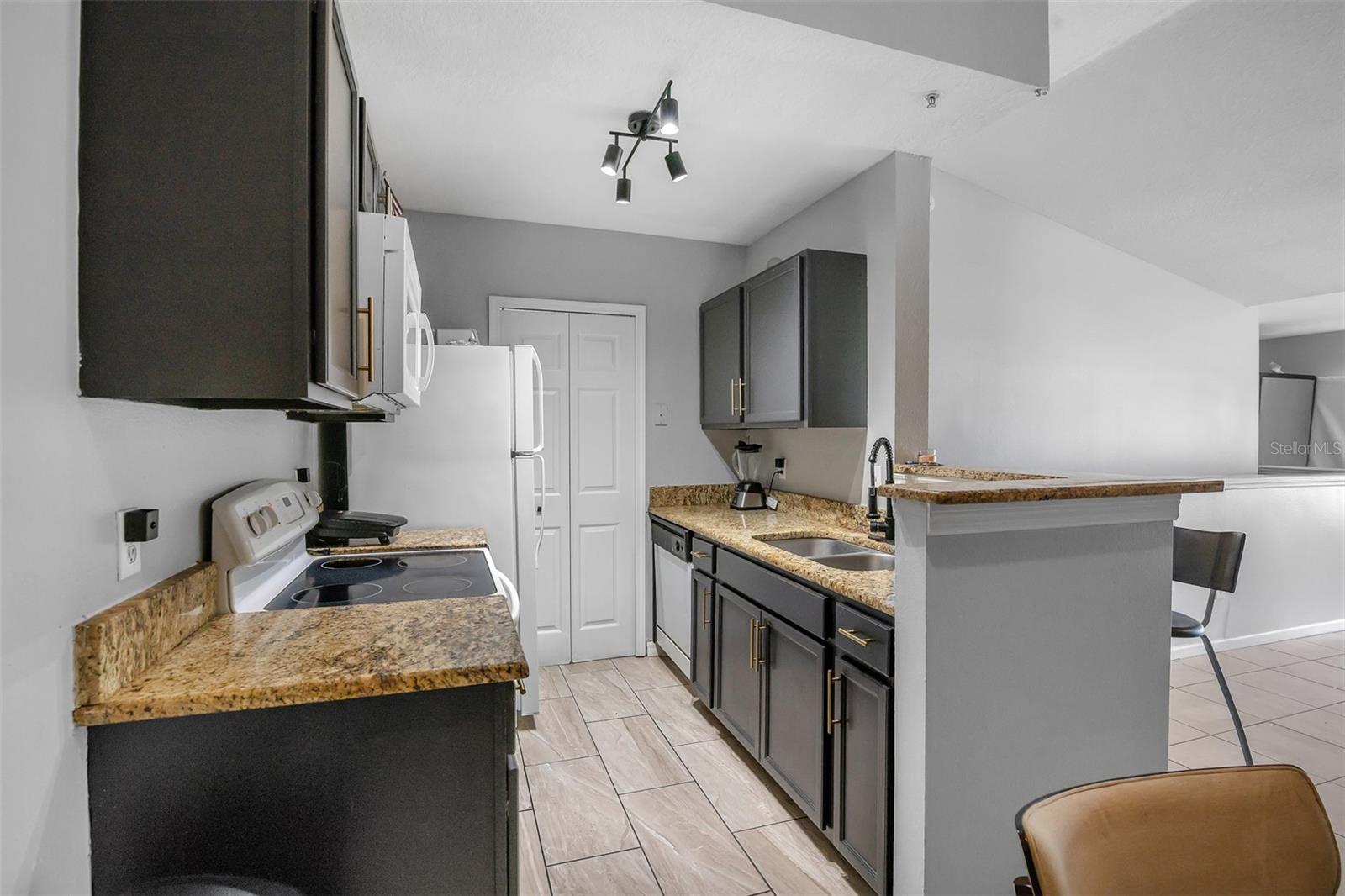 4360 S KIRKMAN RD #408, ORLANDO, FL — photo 7
