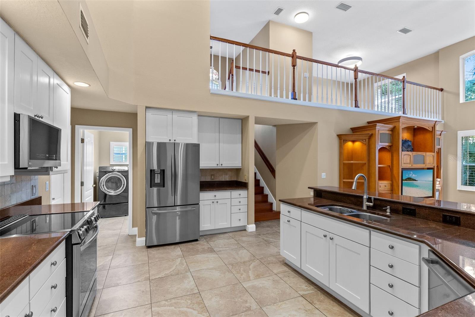 525 SADDLEWOOD LN, WINTER SPRINGS, FL — photo 2