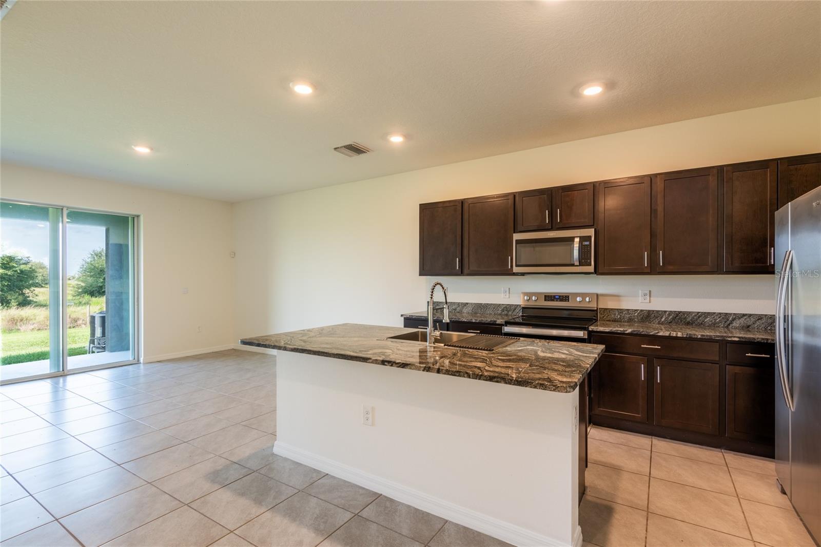 34310 REDWOOD DAWN LN, WESLEY CHAPEL, FL — photo 25
