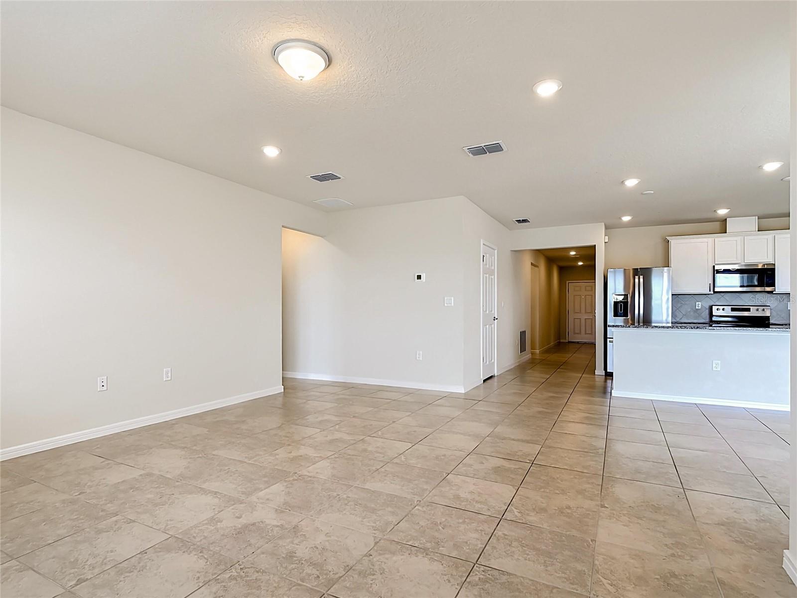 1539 ASPEN AVE, DAVENPORT, FL — photo 14