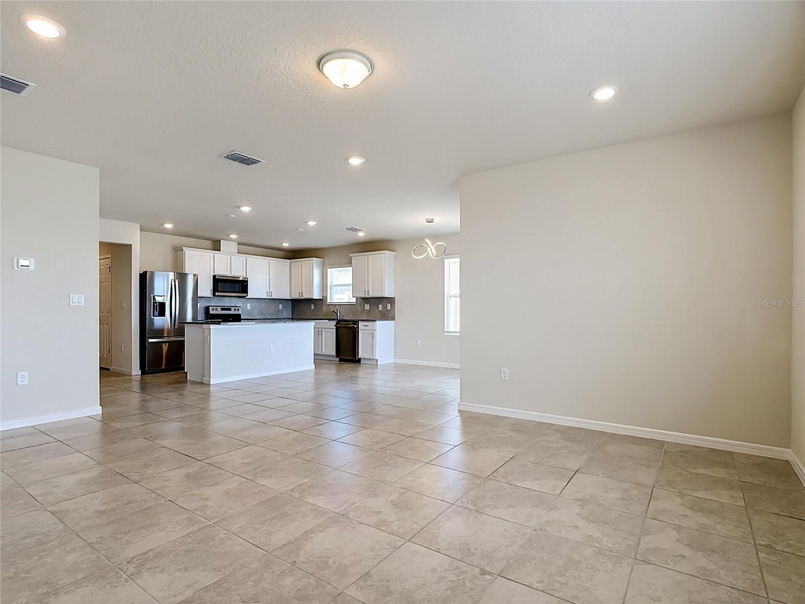 1539 ASPEN AVE, DAVENPORT, FL — photo 15