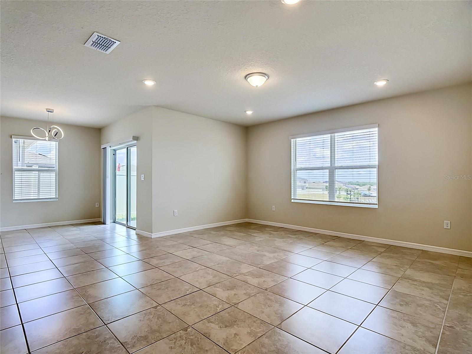1539 ASPEN AVE, DAVENPORT, FL — photo 16