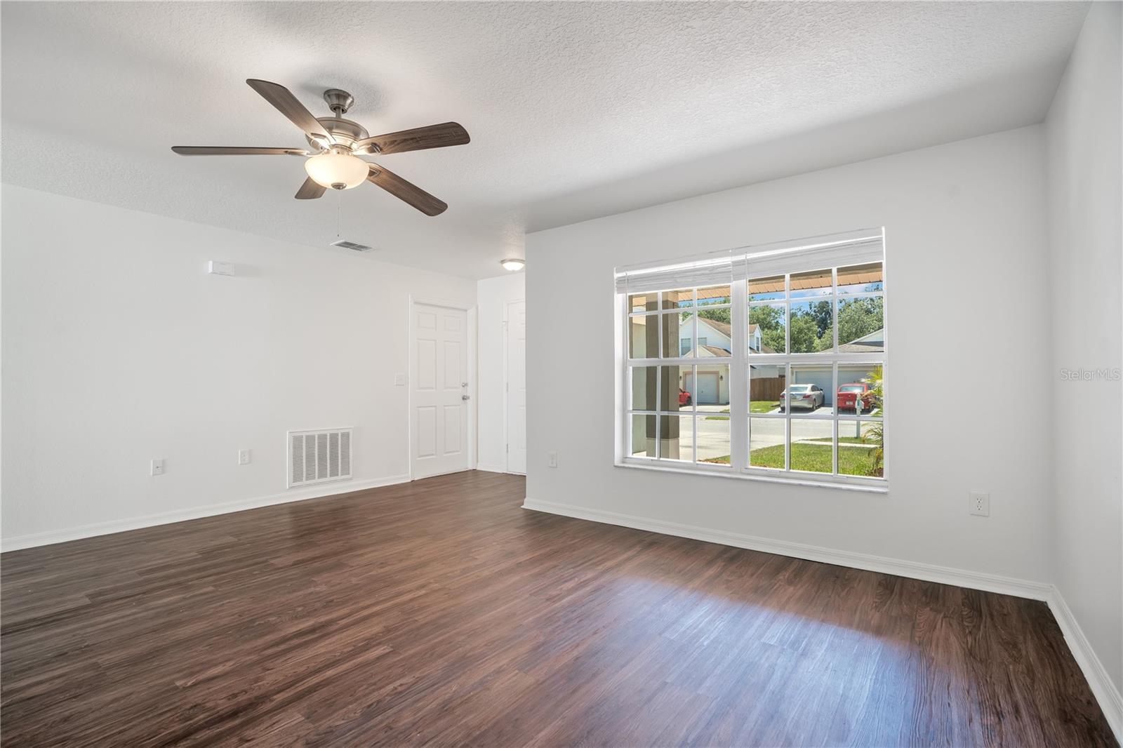 10225 SUMMERVIEW CIR, RIVERVIEW, FL — photo 6