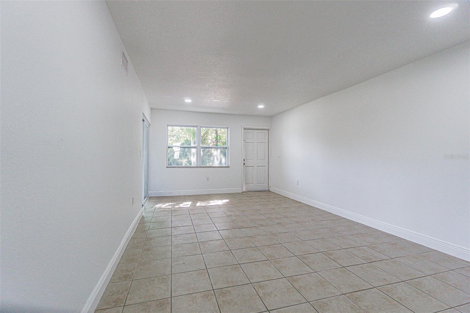 556 CLEARWATER LARGO RD N #D, LARGO, FL — photo 6