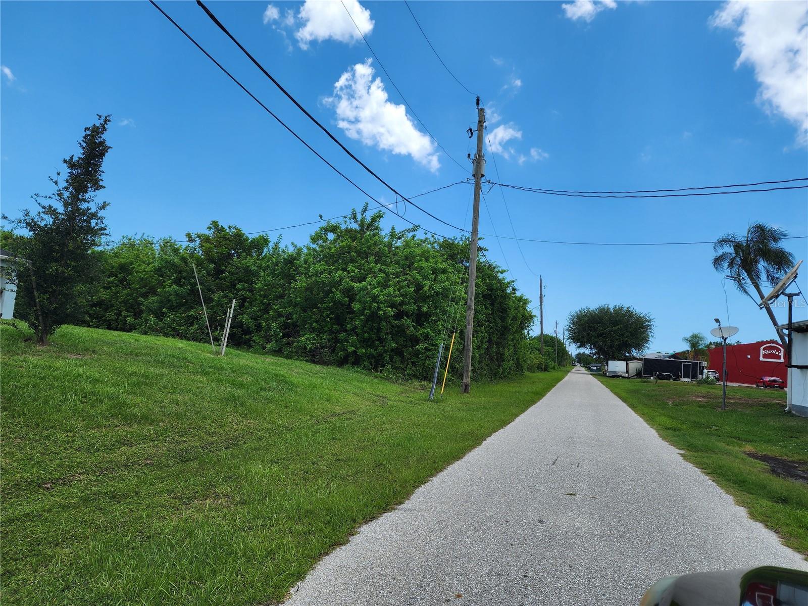 11256 PENDLETON AVE, ENGLEWOOD, FL — photo 21