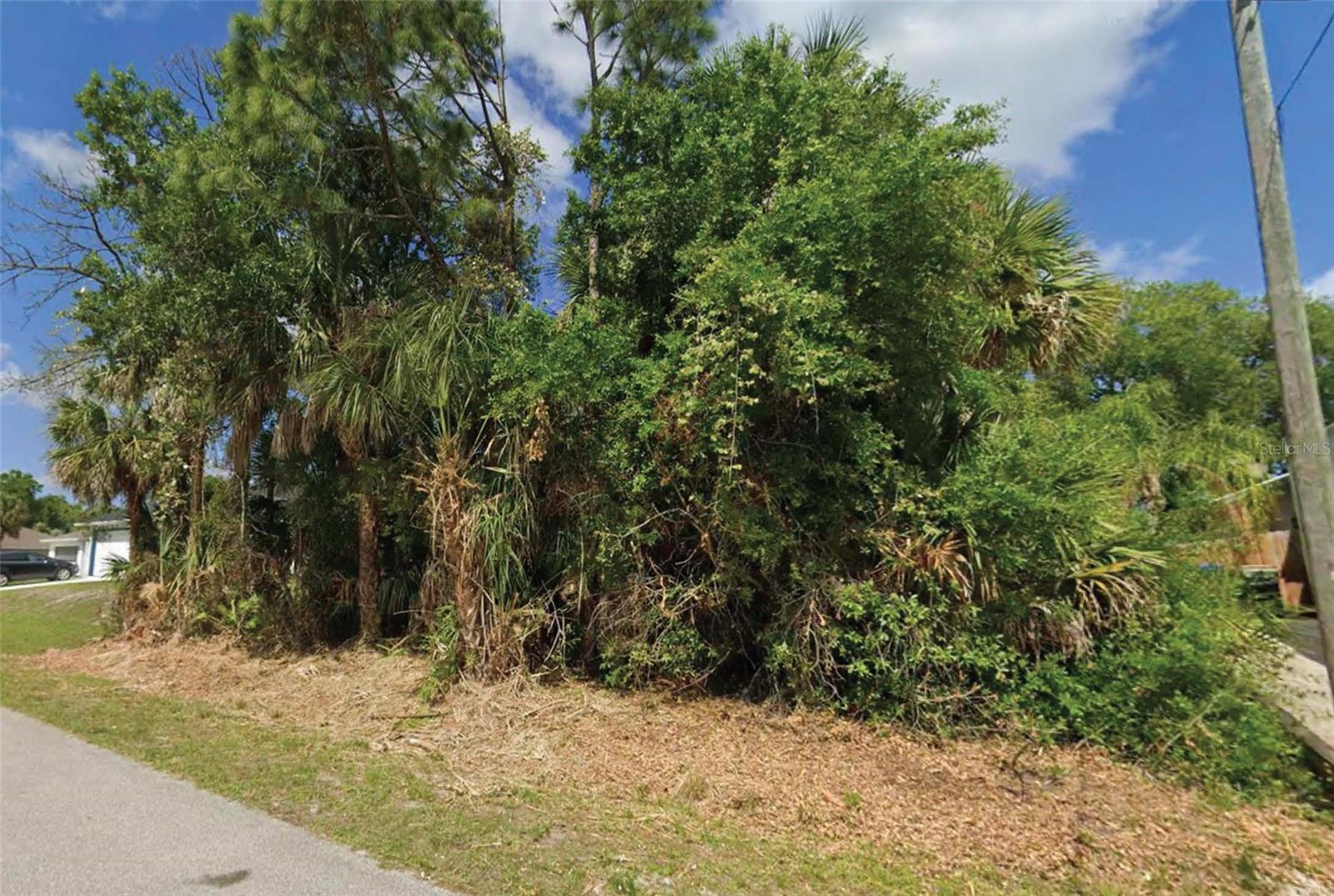 APPLETON TER, NORTH PORT, FL