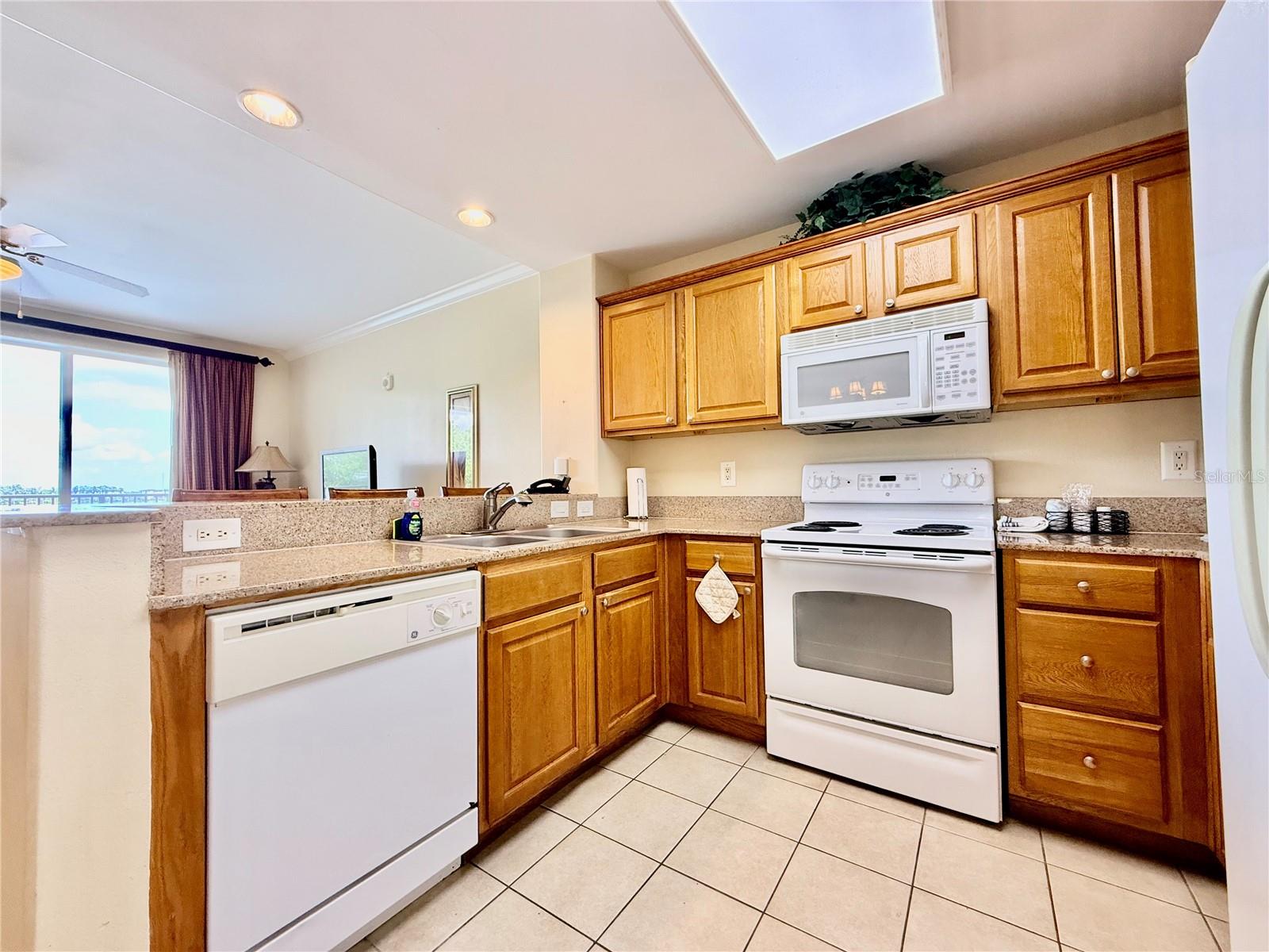 13415 BLUE HERON BEACH DR #109, ORLANDO, FL — photo 17