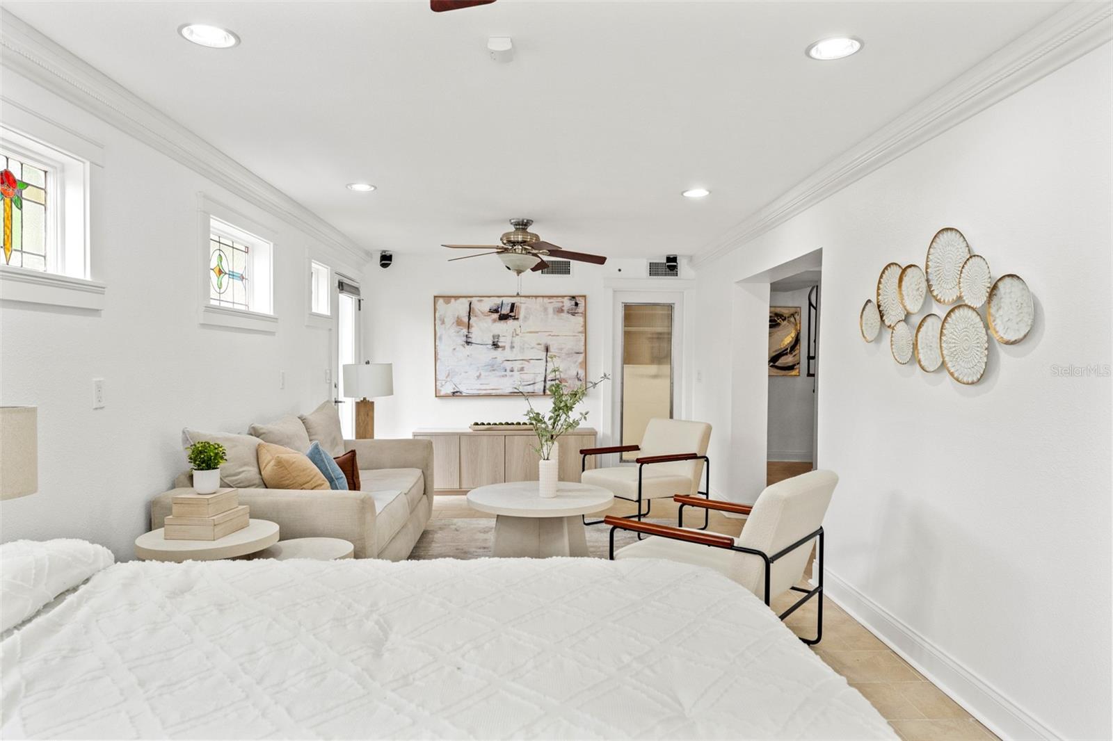 906 W HENRY AVE, TAMPA, FL — photo 35