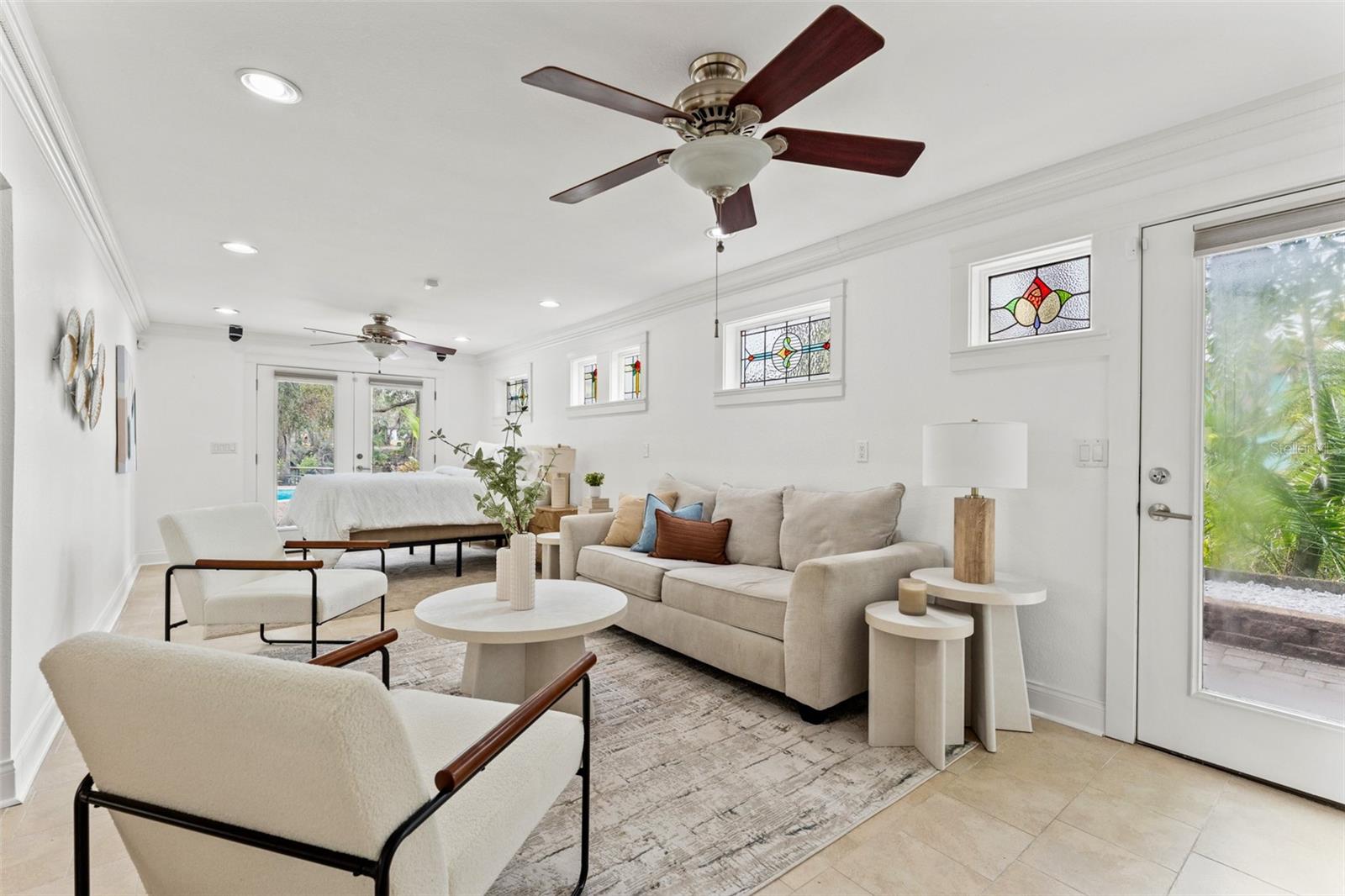 906 W HENRY AVE, TAMPA, FL — photo 36