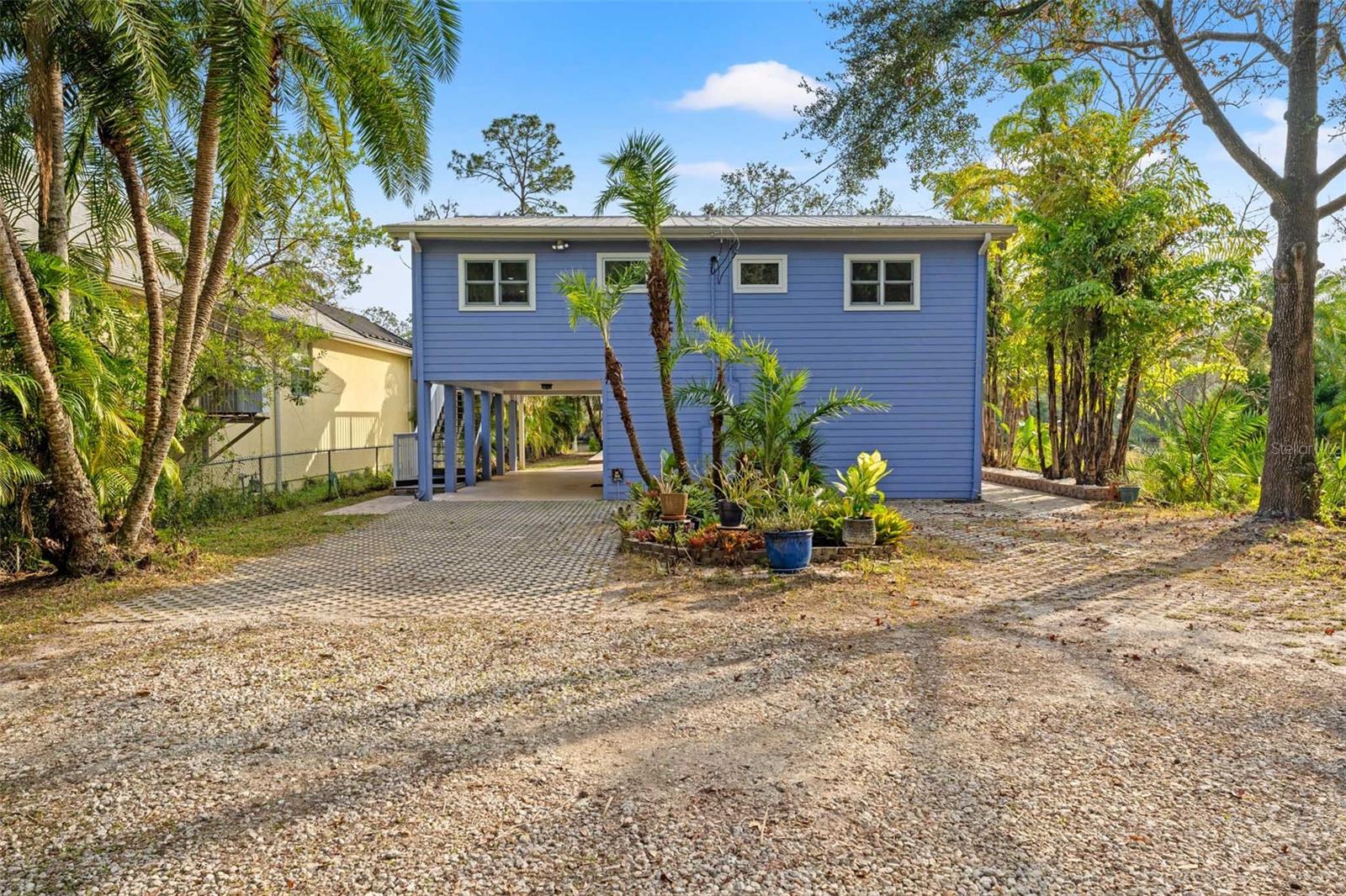 906 W HENRY AVE, TAMPA, FL — photo 51