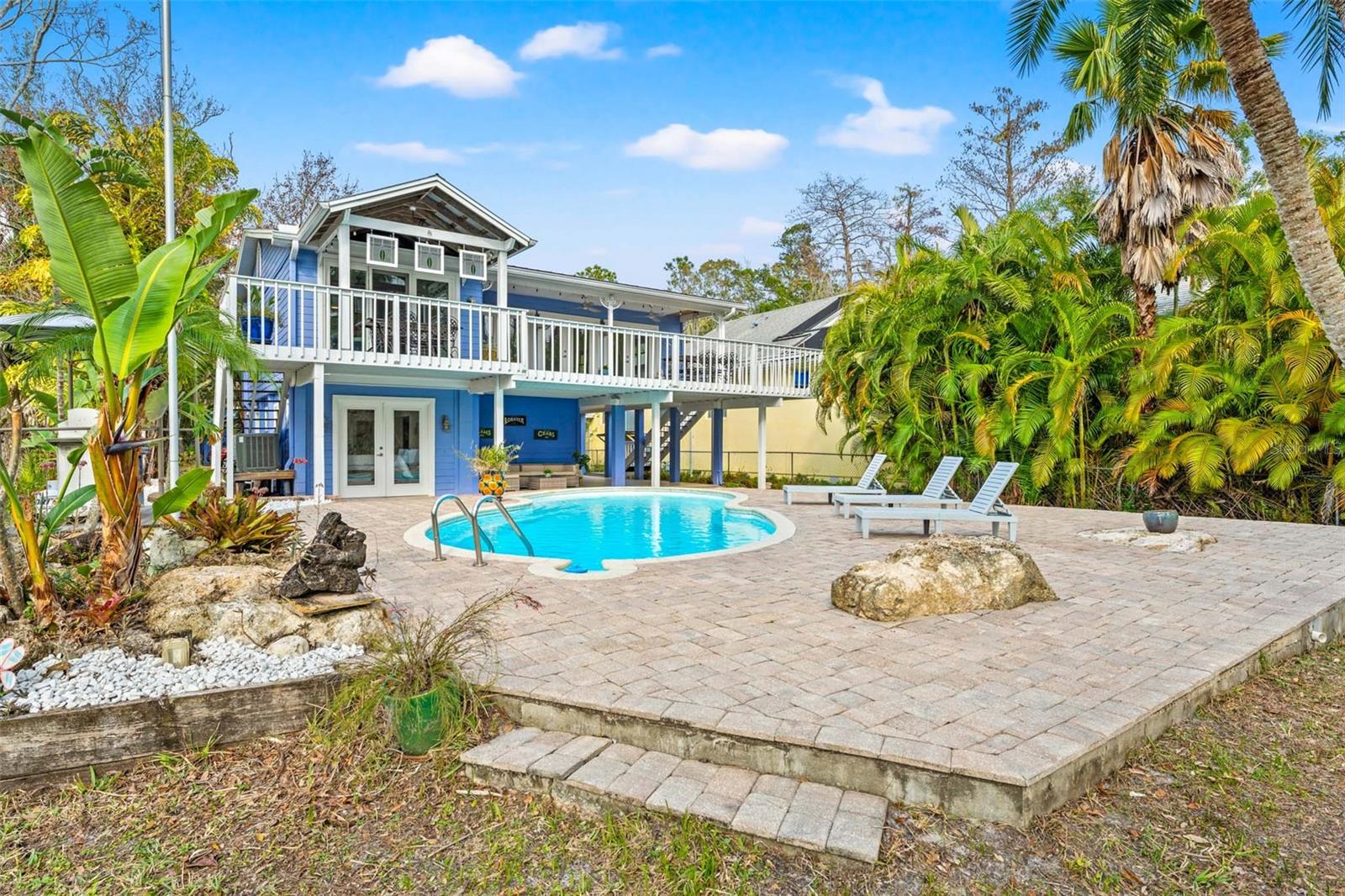 906 W HENRY AVE, TAMPA, FL — photo 87