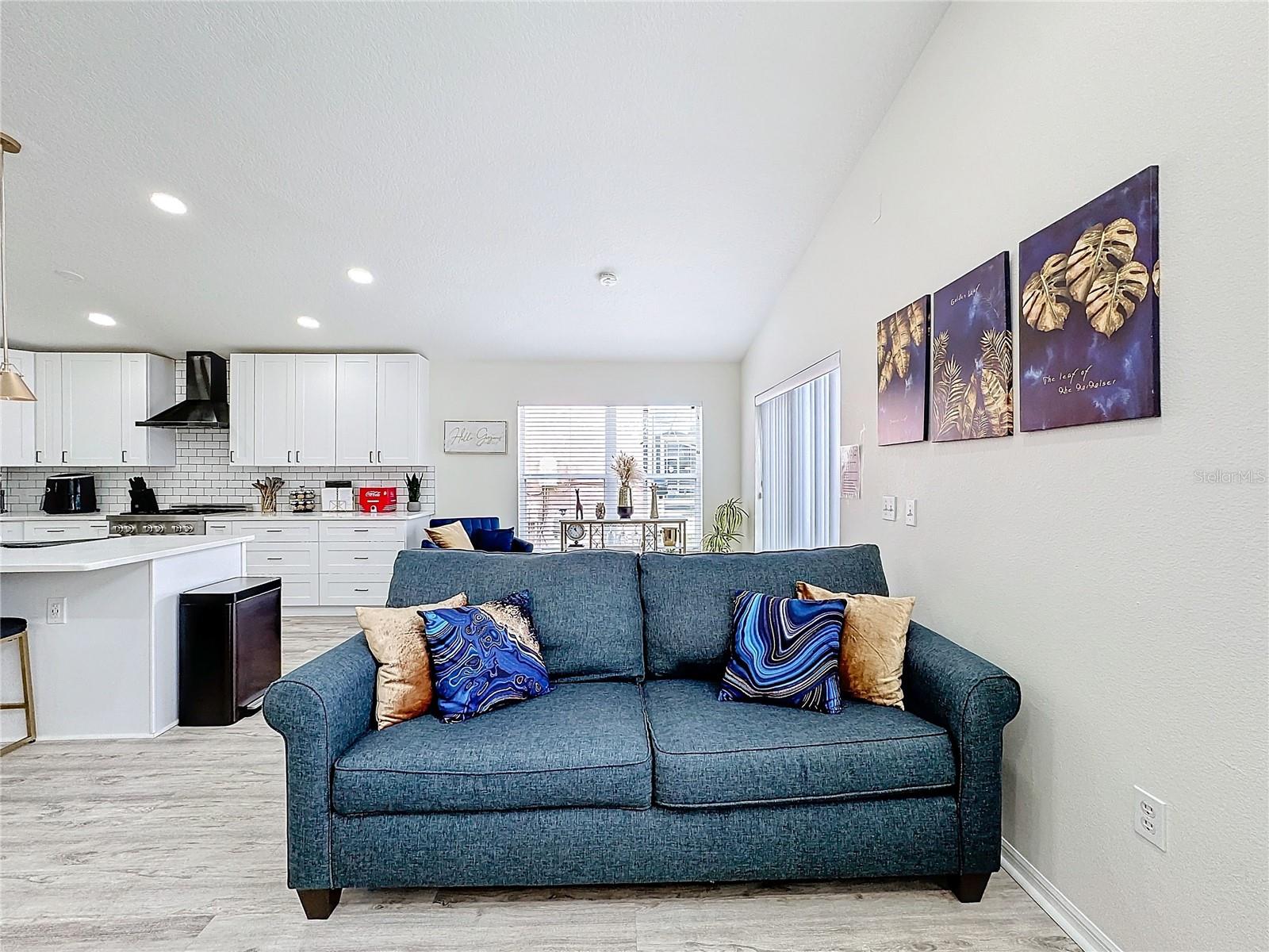 458 HOLLINGHEAD LOOP, DAVENPORT, FL — photo 12