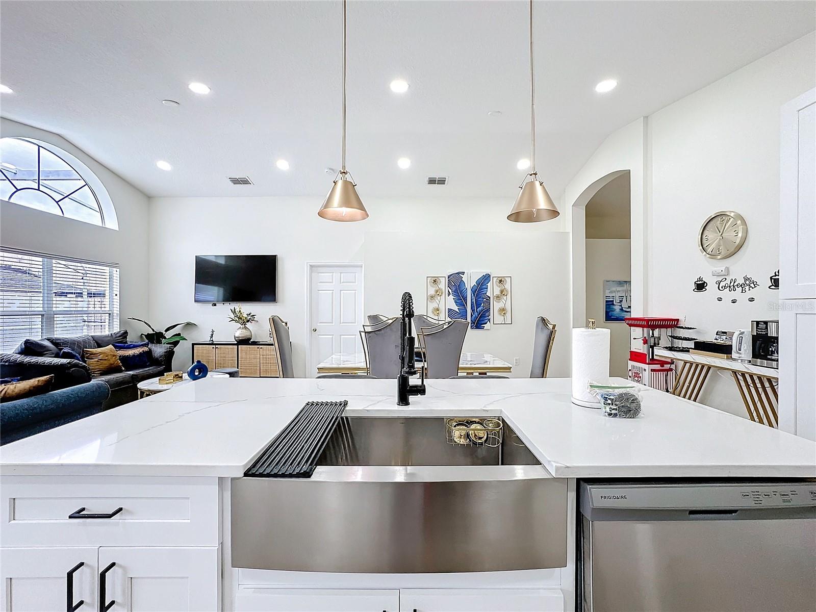 458 HOLLINGHEAD LOOP, DAVENPORT, FL — photo 21