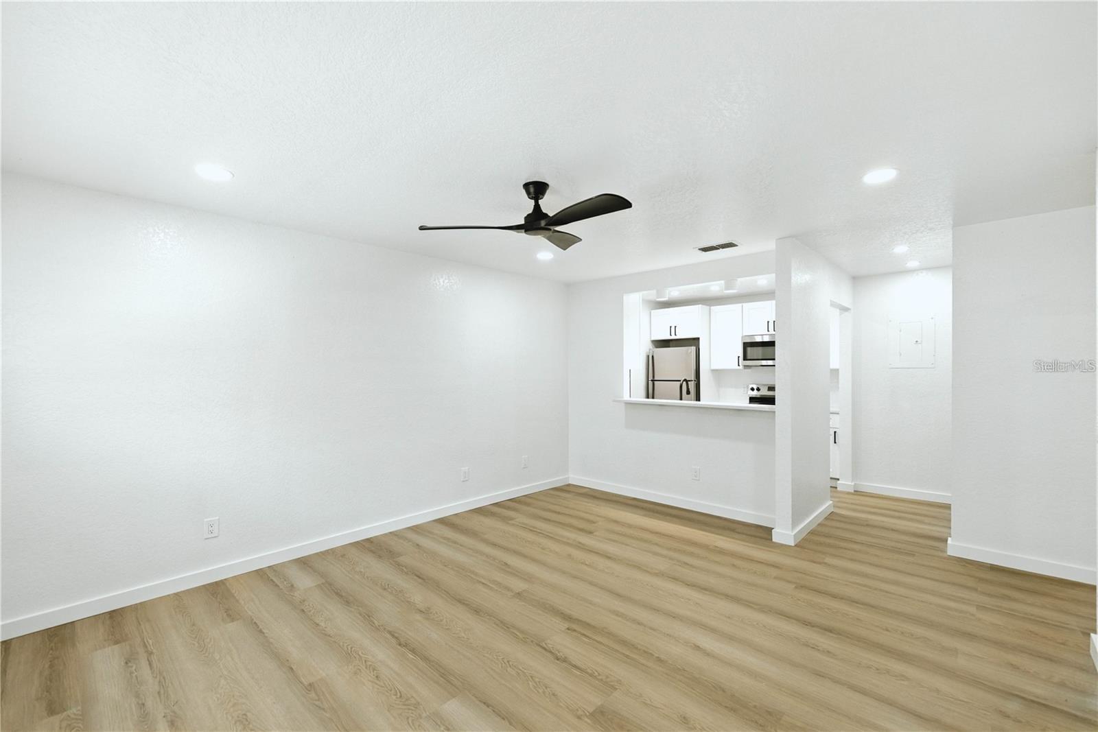840 NE 3RD ST #300, OCALA, FL — photo 2