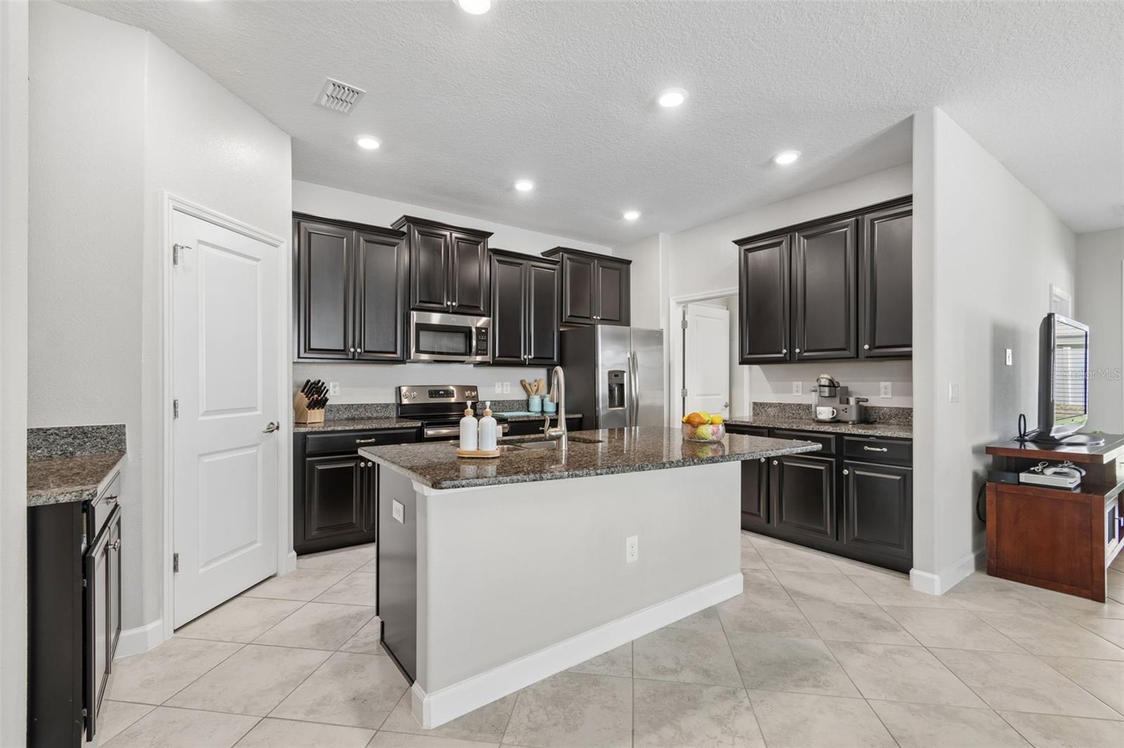 9908 SAGE CREEK DR, RUSKIN, FL — photo 4