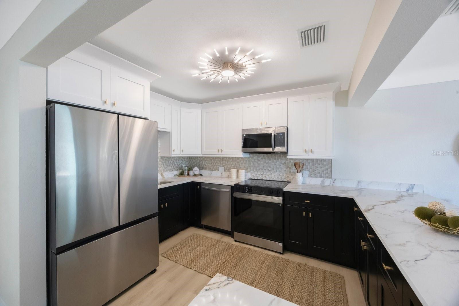 280 41ST AVE, ST PETE BEACH, FL — photo 3