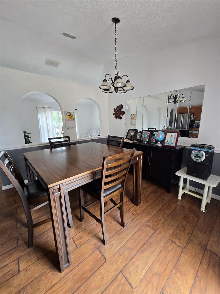 804 CARROUSEL LN, KISSIMMEE, FL — photo 7