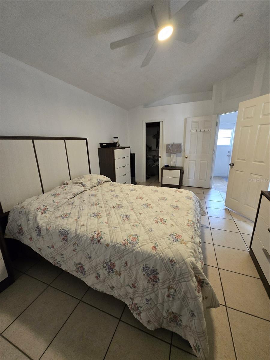 804 CARROUSEL LN, KISSIMMEE, FL — photo 12