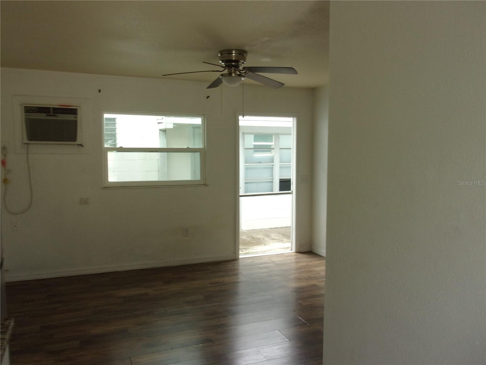 5208 7TH ST, ZEPHYRHILLS, FL — photo 9