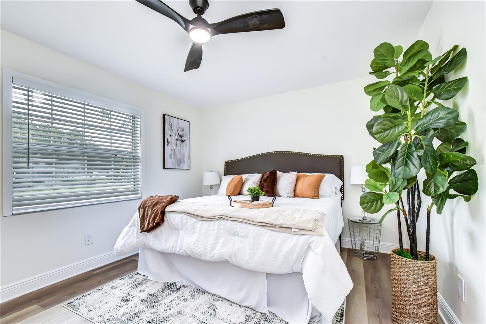 2101 W HAMILTON AVE, TAMPA, FL — photo 16